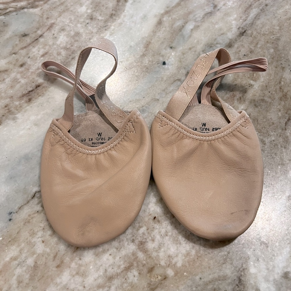 Capezio Half Shoes for Dance size M